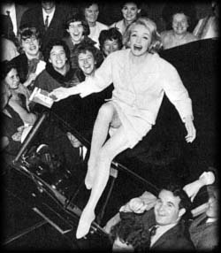 Marlene in 1967, while on Broadway- still drawing a crowd